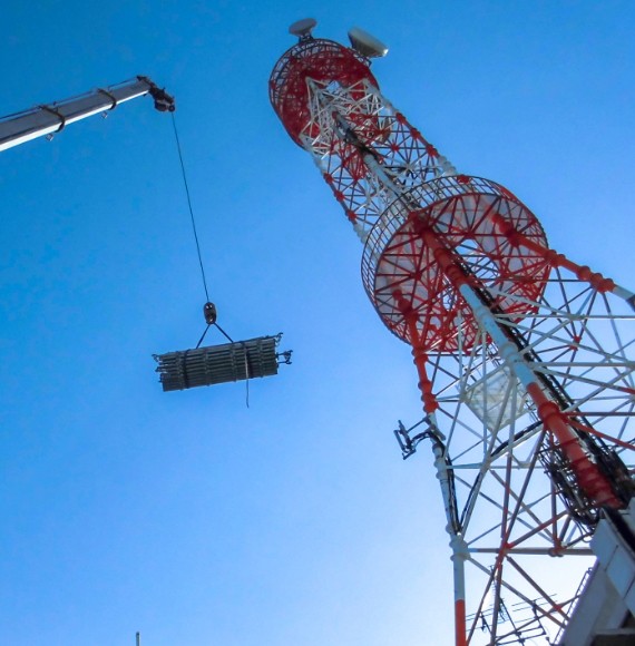 携帯基地局工事／無線機工事